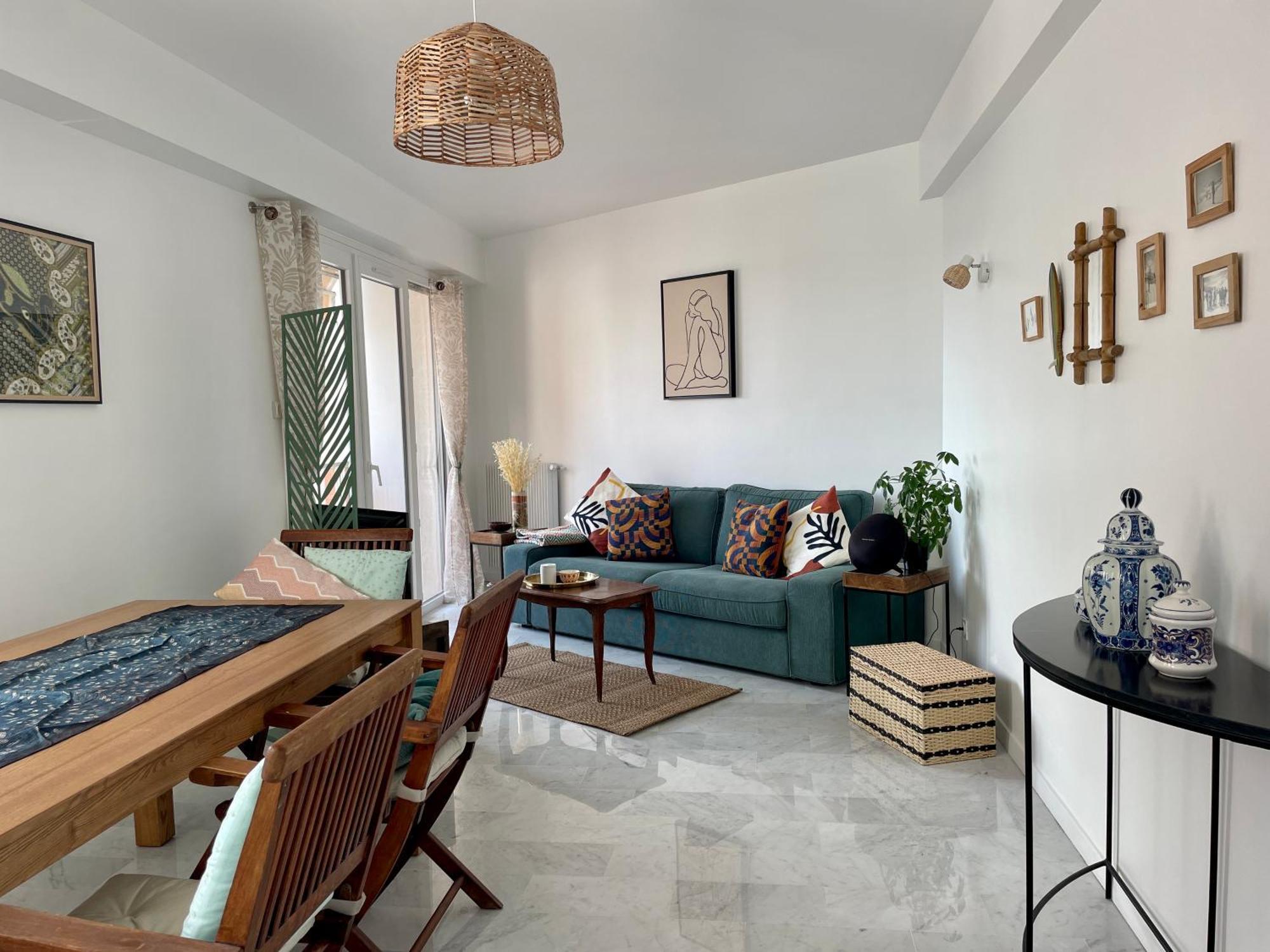 Bright Appartment With View Cagnes-sur-Mer Dış mekan fotoğraf